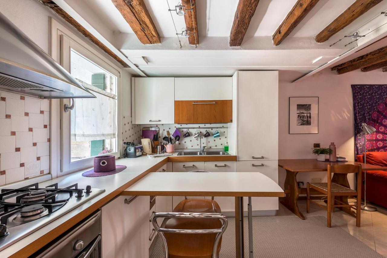 Piccolo - Cozy Studio In The Heart Of Authentic Venecia Exterior foto